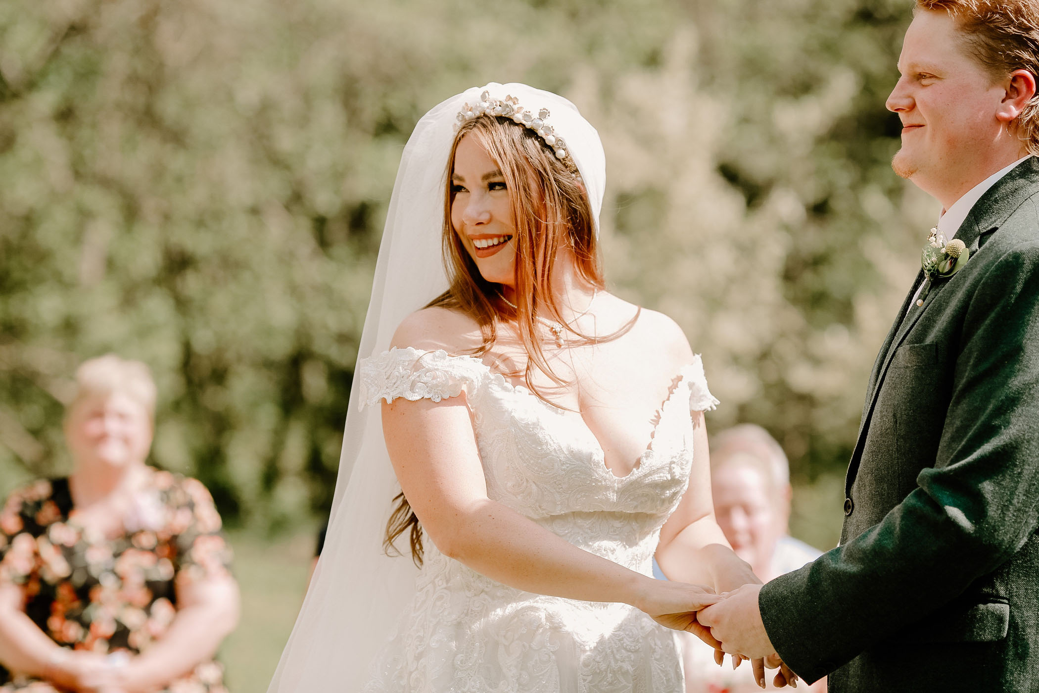 70s Inspired DIY Wedding in Central Pennsylvania Mountain Hideaway