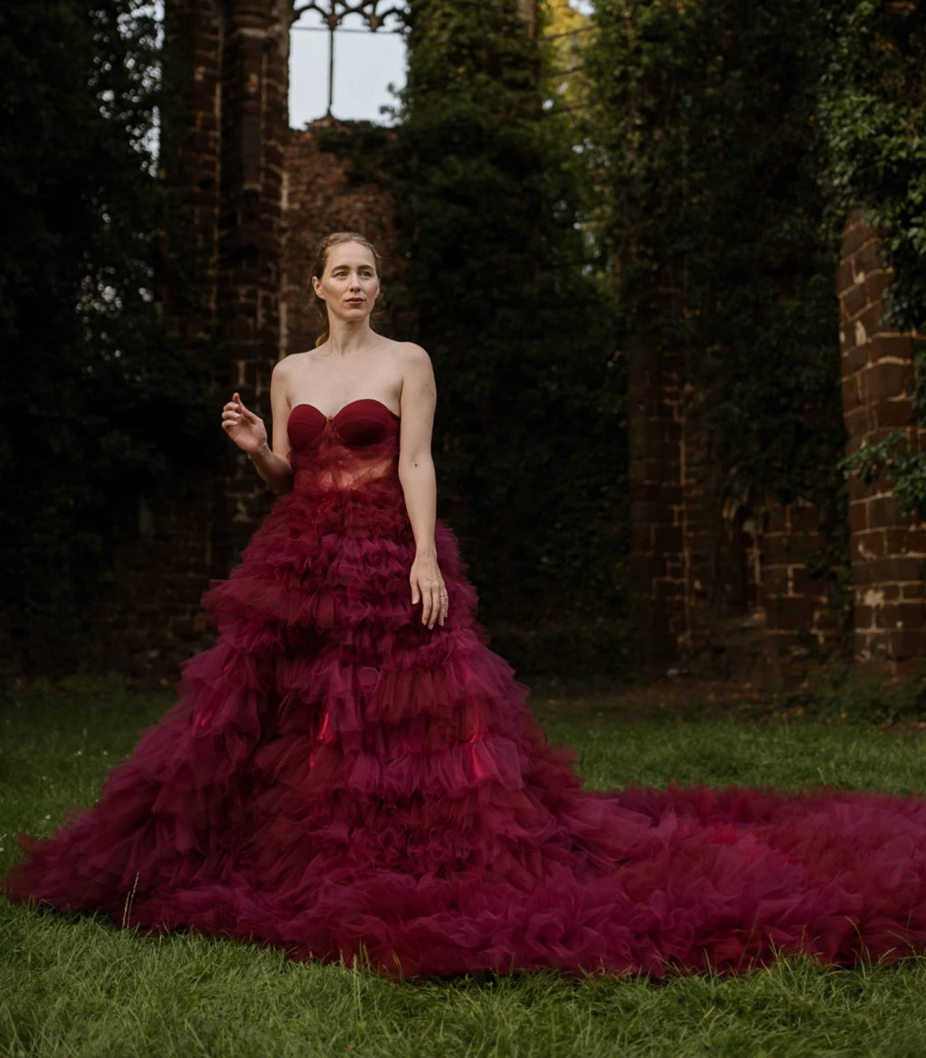 fairytale corset bodice wine red wedding dresses with tulle ruffle layers